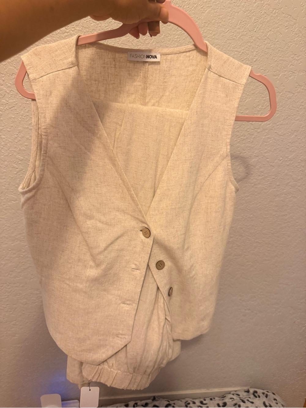 Fashion Nova Women's Cream Button-Front Linen Vest